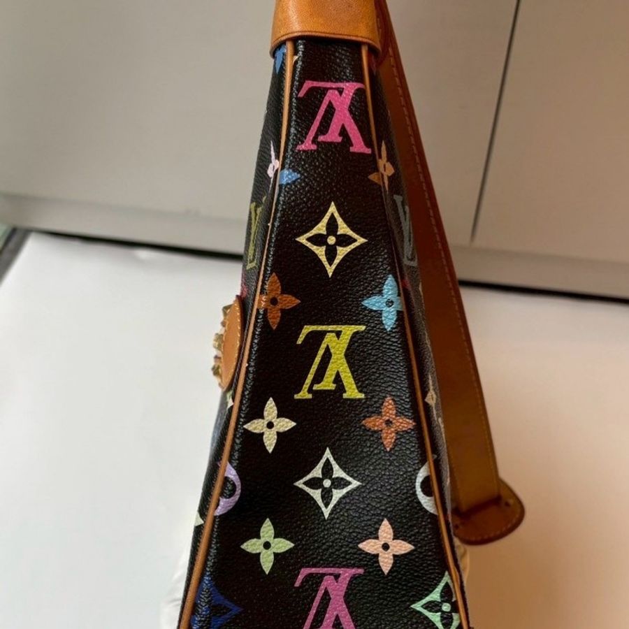 LV 黑彩單肩背牛角包-11
