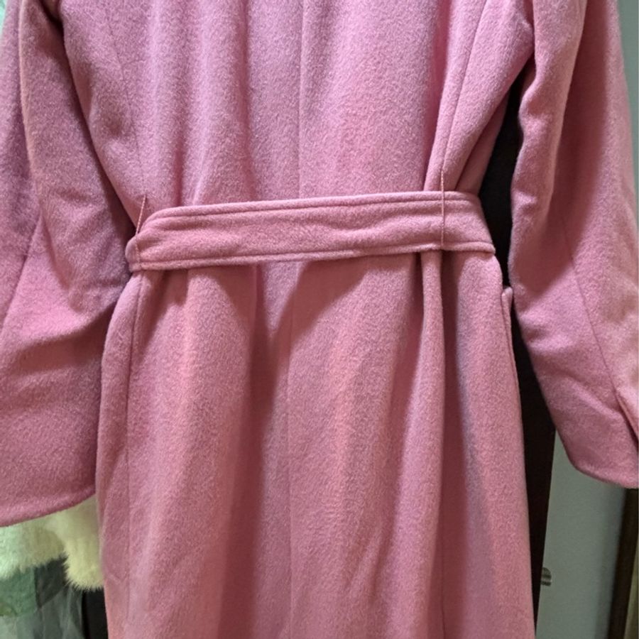 最後降價 迎接春天MAX MARA 副牌 MAX&CO 粉色義大利製造長版大衣-7