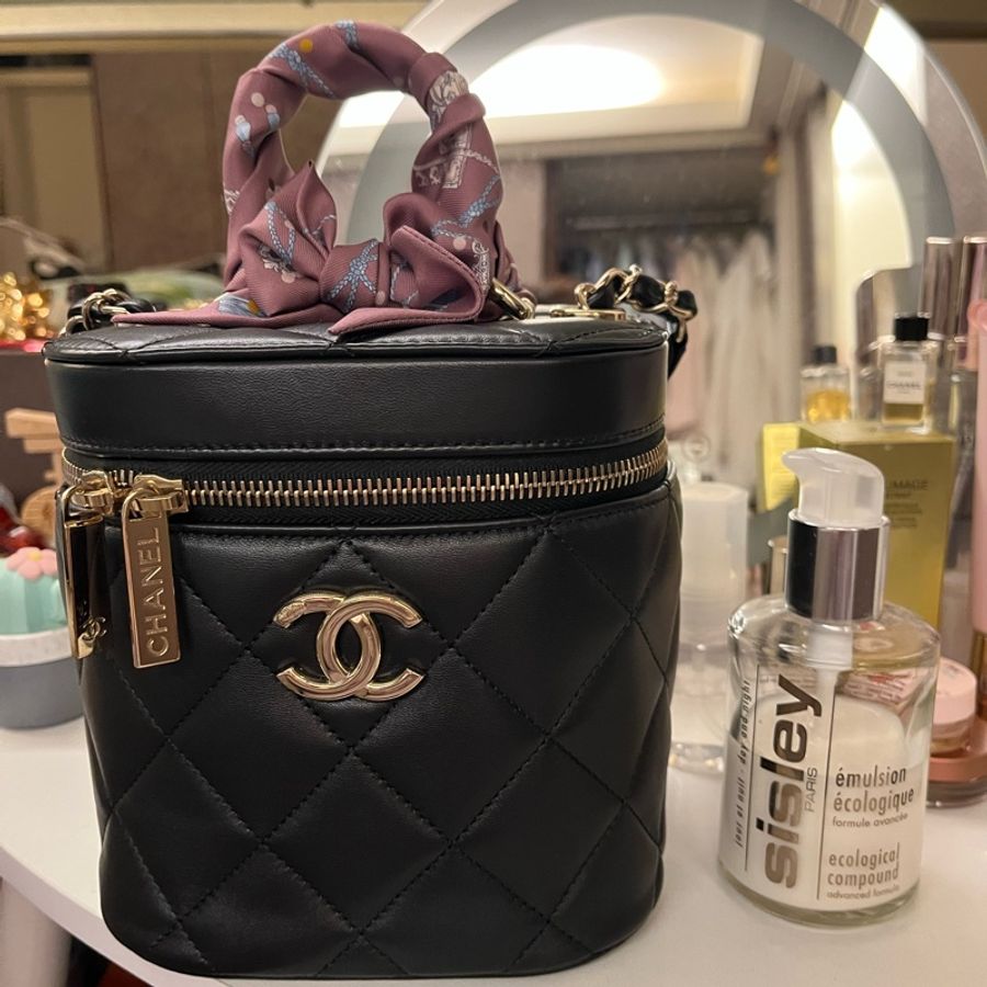 Chanel 香奈兒 Trendy CC 化妝箱-9