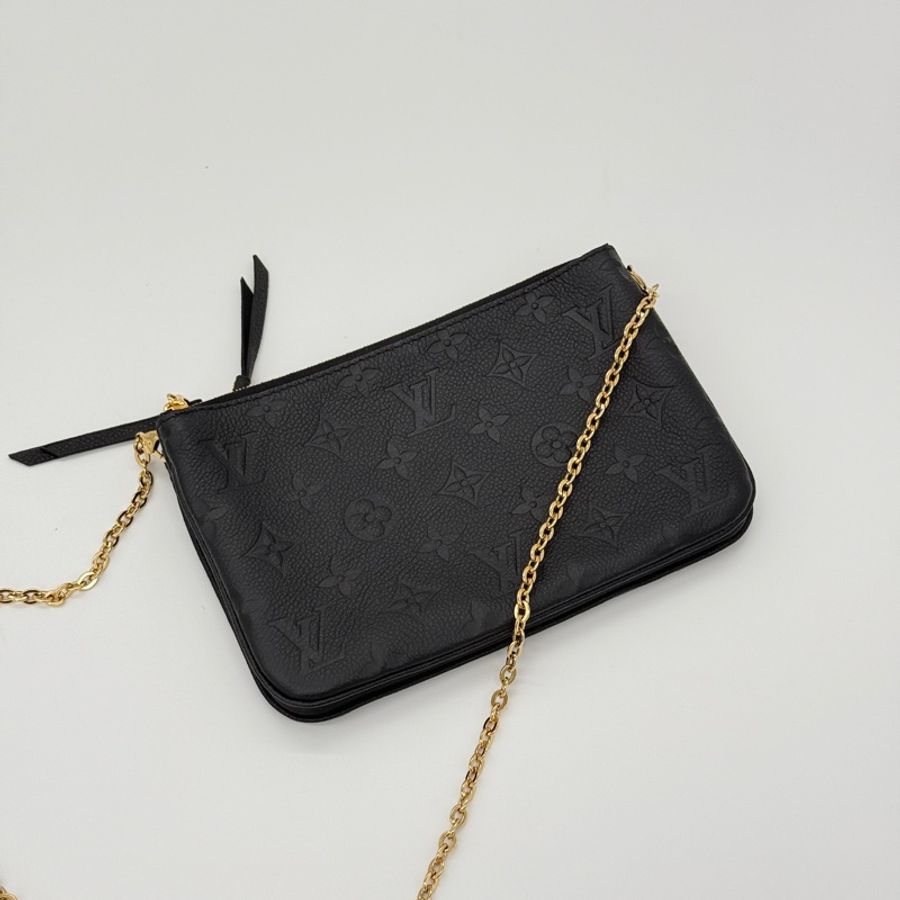 LOUIS VUITTON Double Zip Pochette 黑壓花紋牛皮 多夾層手拿 斜背包 M68568 (晶片款)-2