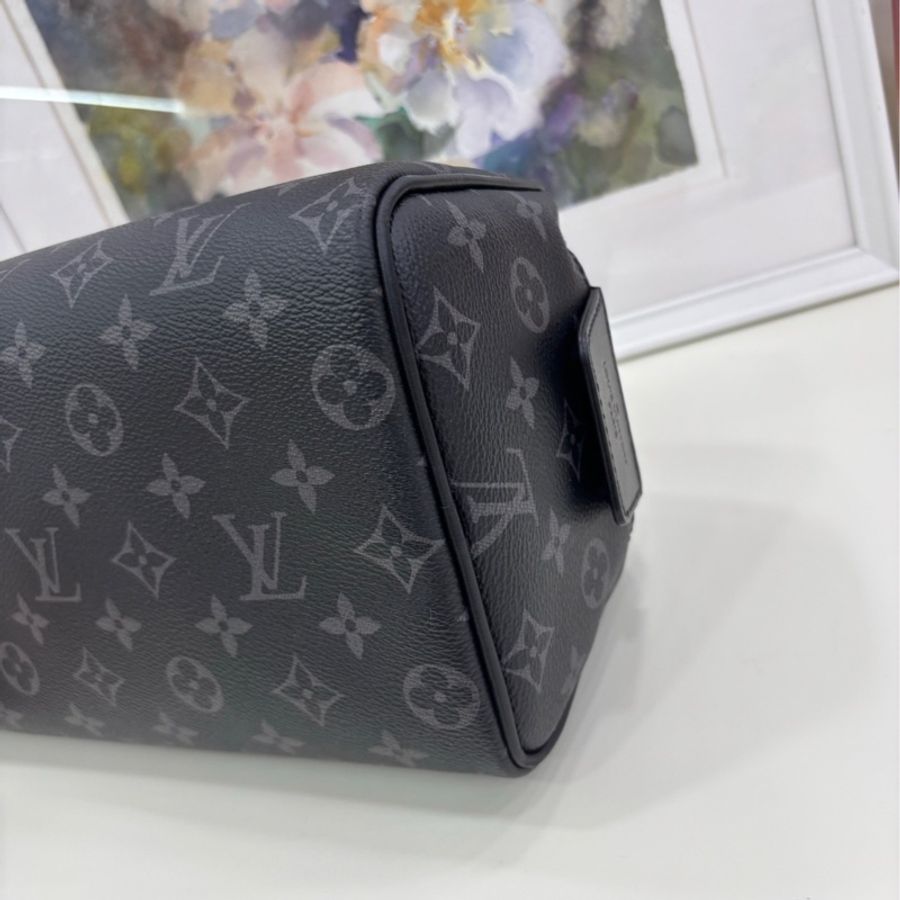 Lv 路易威登 黑老花洗漱包 男女同款 芯片款-7