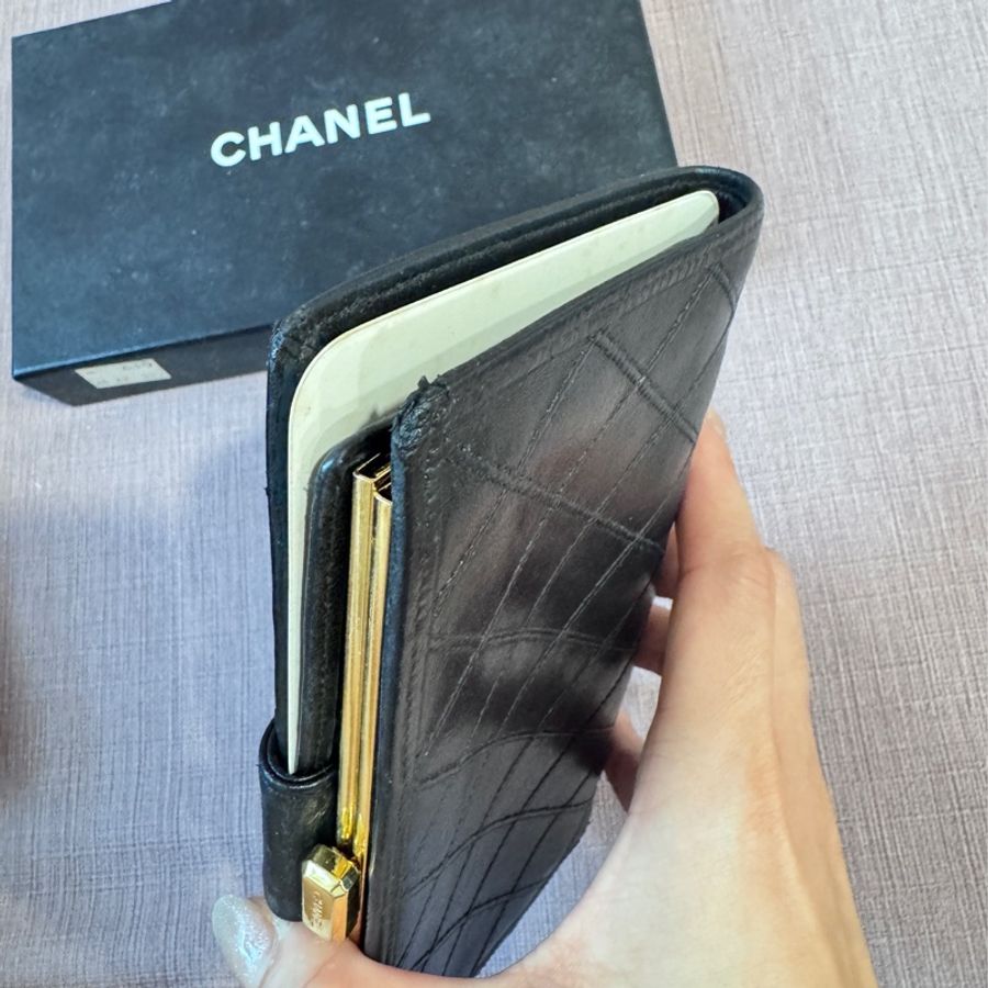 VINTAGE Chanel 壓扣中夾-9