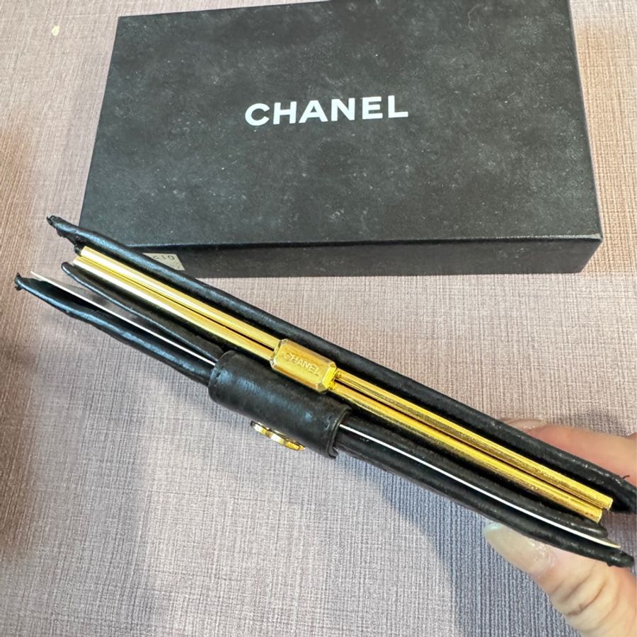 VINTAGE Chanel 壓扣中夾-11