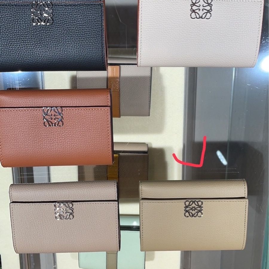 LOEWE短夾-1