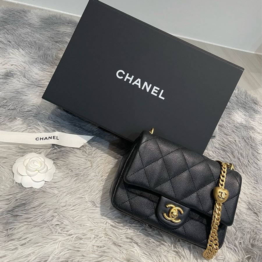 CHANEL 24P愛心方胖20CM-0