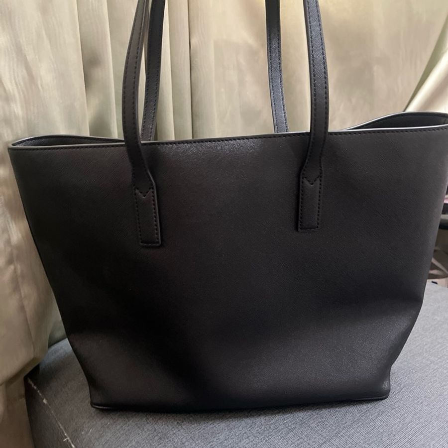 Marc Jacobs 吊牌大托特包-1