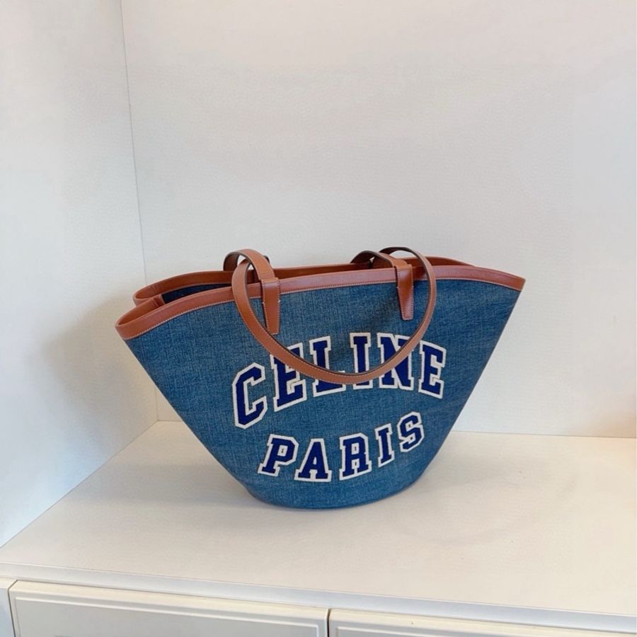 Celine賽琳 Couffin丹寧大字母logo貝殼Tote 休閒牛仔搭馬鞍棕肩帶 尺寸約23*32*20(包口68) 搭配單品王-2