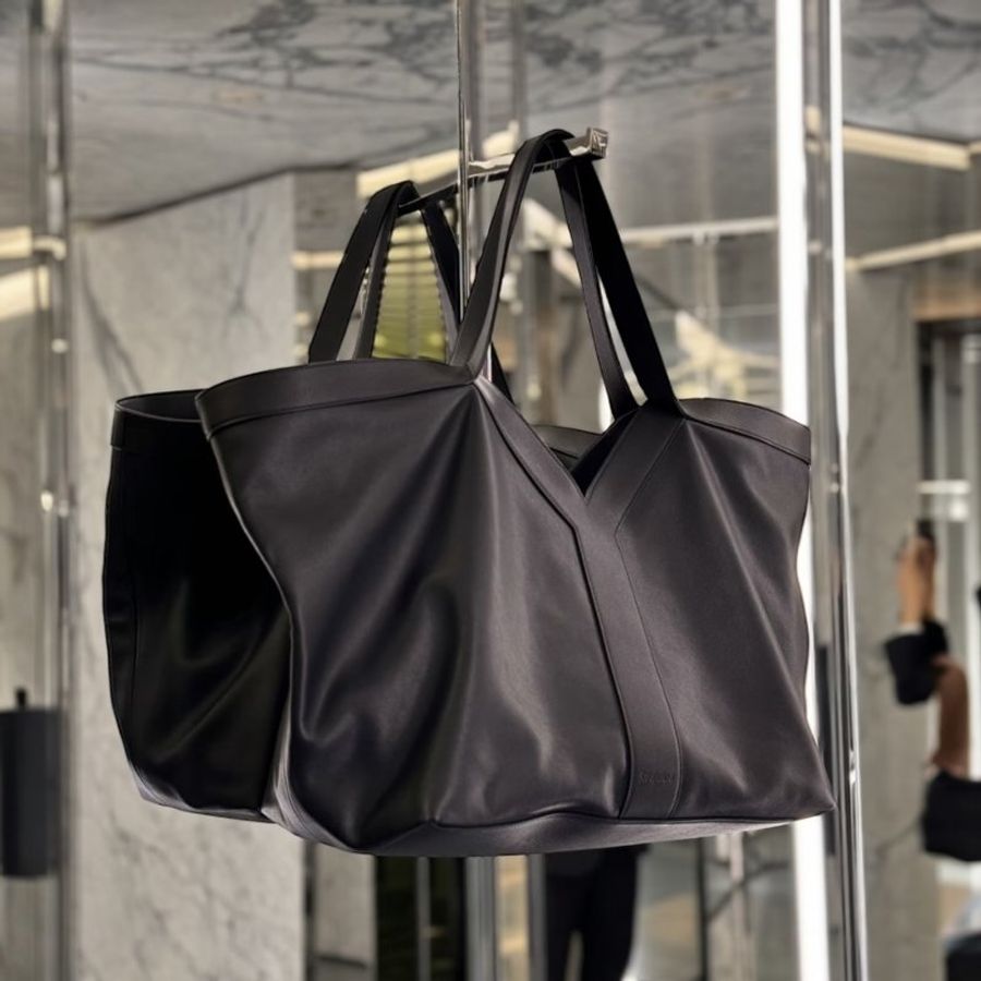 🛫早秋當季新品🛬Saint Laurent 820672 Y字大款柔軟皮革托特包 黑色-4
