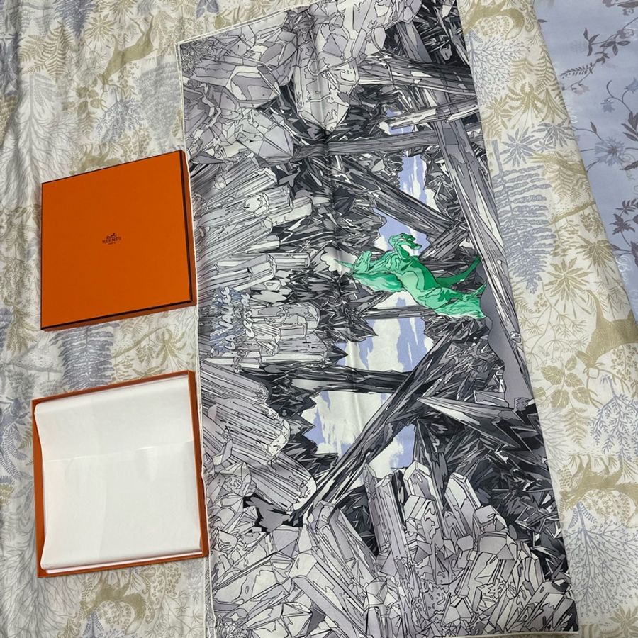 Hermes 水晶之谷 絲巾 大方巾 90x90-0