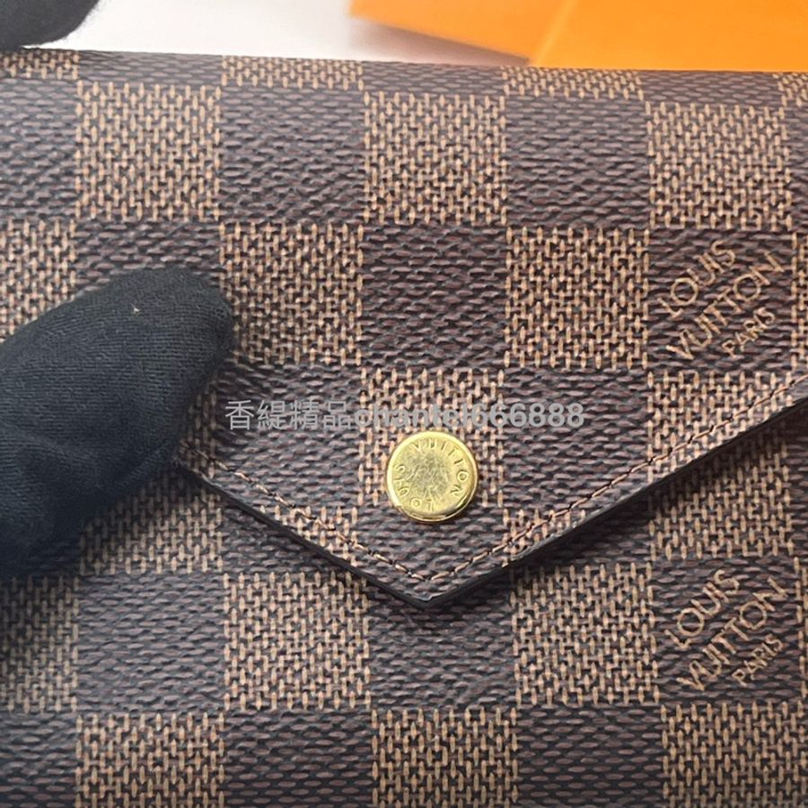 💗香緹國際精品💗382 LV 棋盤格金扣短夾 粉內裡 💓-9