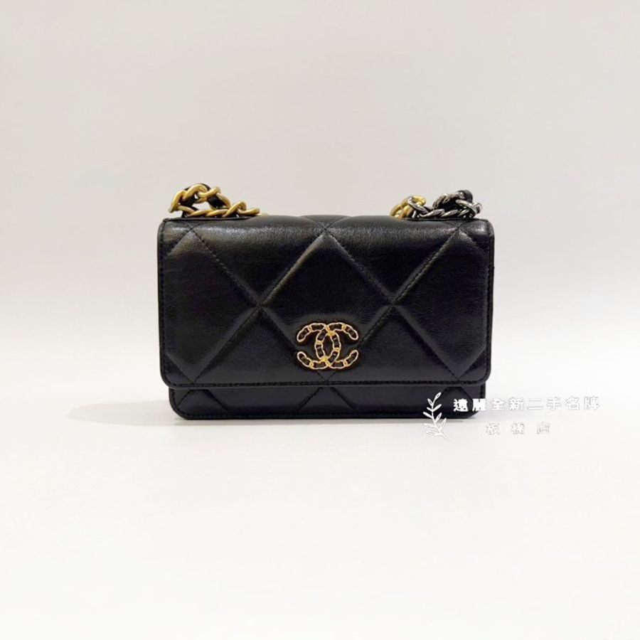 CHANEL 19系列黑小羊皮WOC AP0957-1