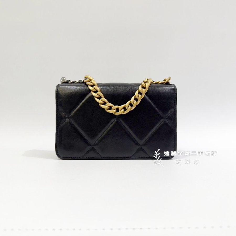 CHANEL 19系列黑小羊皮WOC AP0957-4