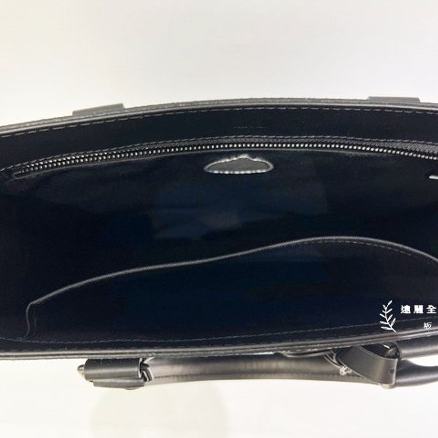 LV 草間彌生聯名款黑原花圓點琴譜包 M46404-6
