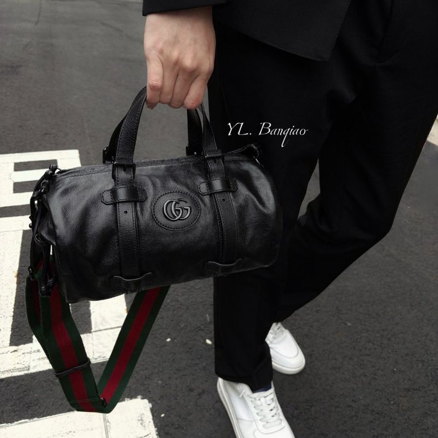 GUCCI黑牛皮黑釦小號手提肩背行李袋 725701-0