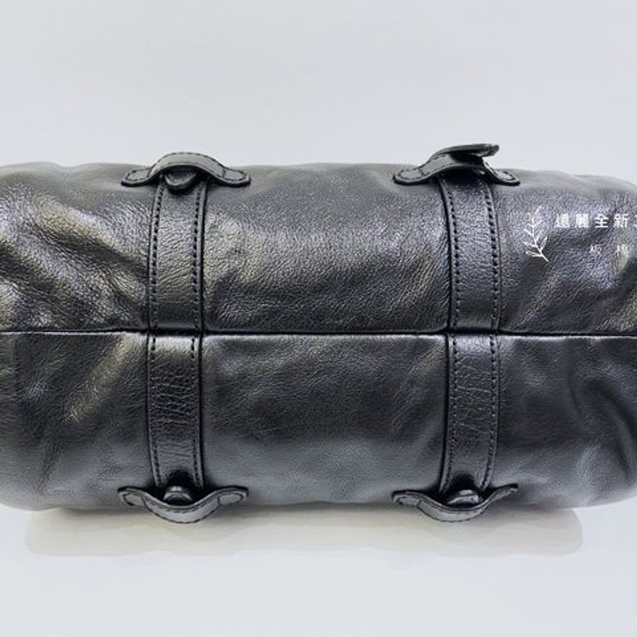 GUCCI黑牛皮黑釦小號手提肩背行李袋 725701-5
