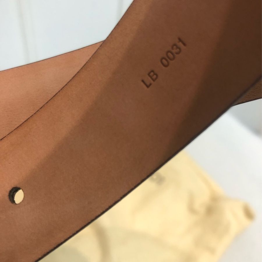 LV 啡色方牌皮帶 XB440-11