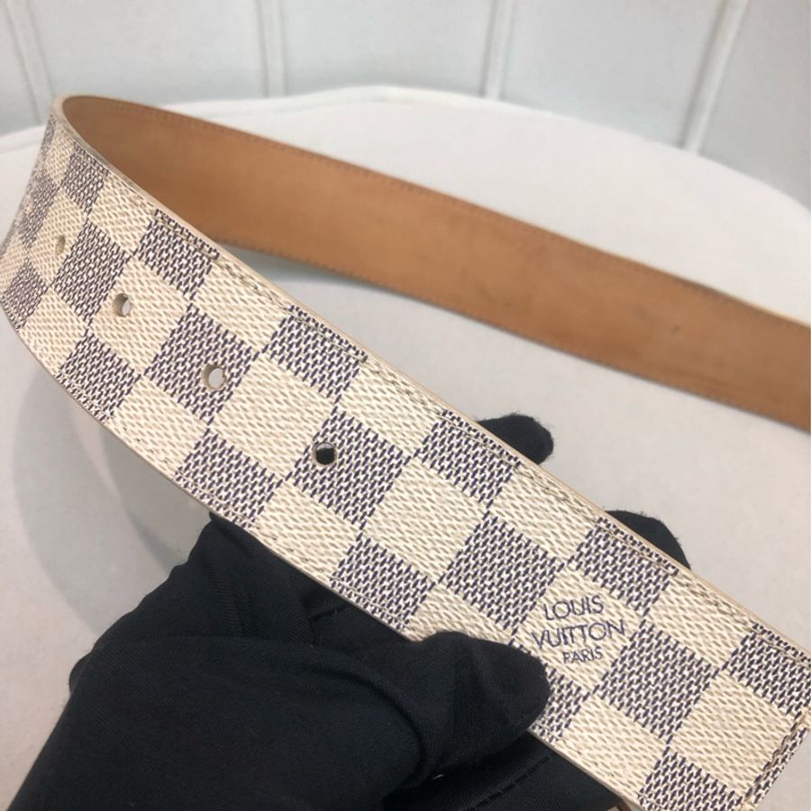 LV 白色棋盤格皮帶 XB274-4