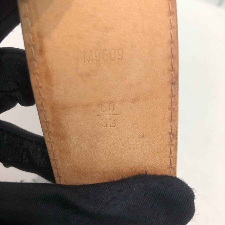 LV 白色棋盤格皮帶 XB274-17