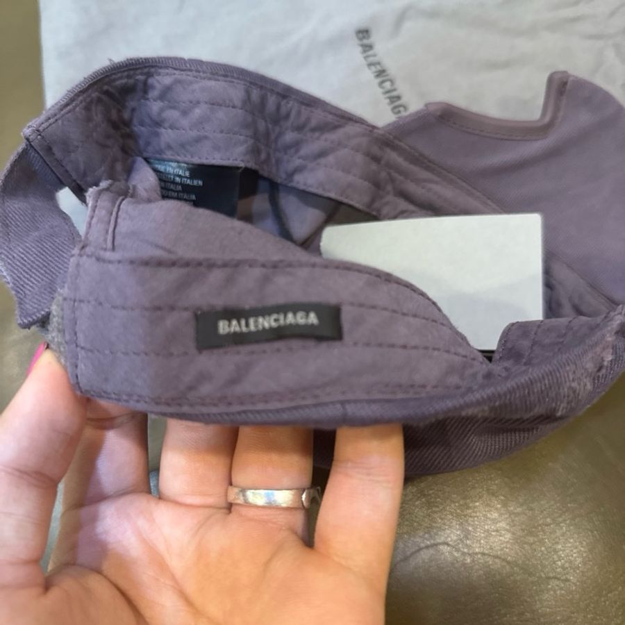 Balenciaga 作舊破壞帽-7