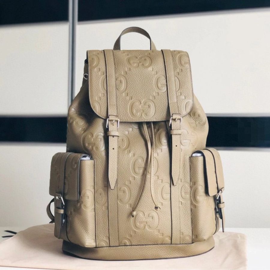 Gucci 經典雙g老花壓紋卡其色後背包 全新閒置  配件塵袋-0