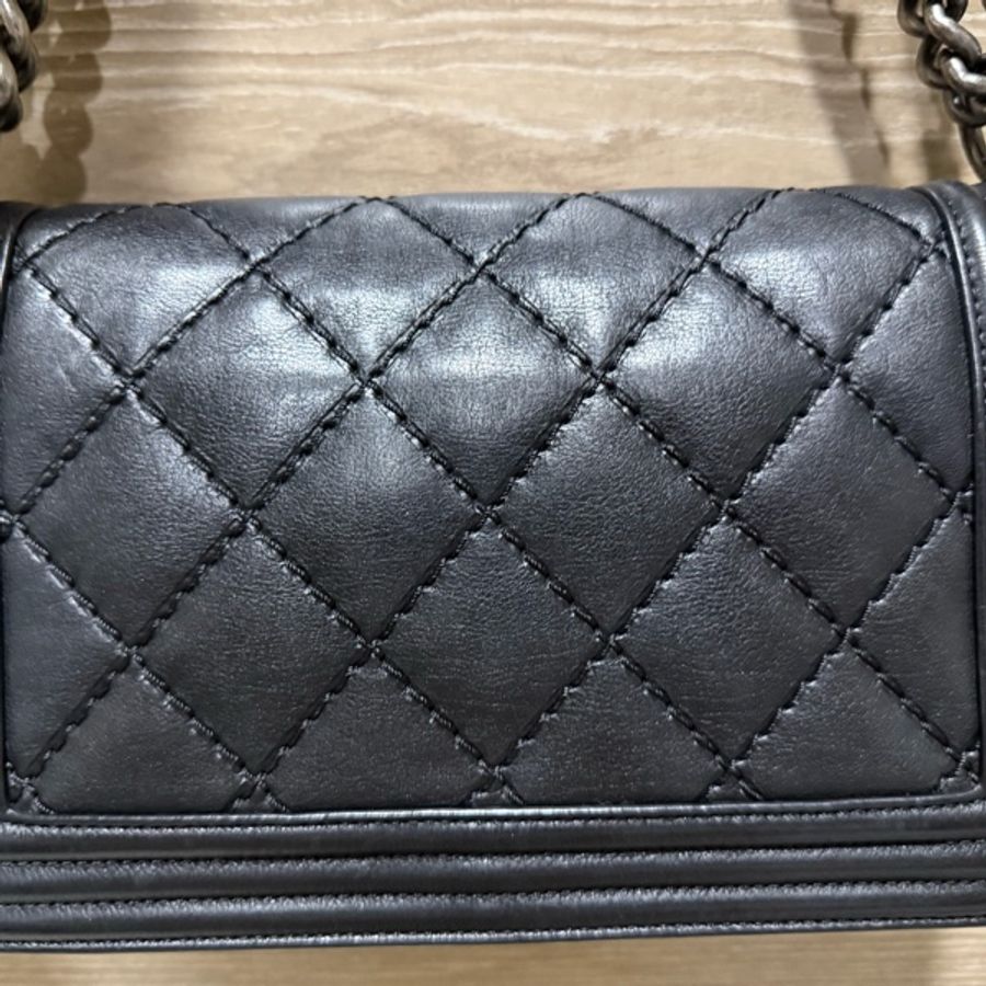 Chanel boy 25-8