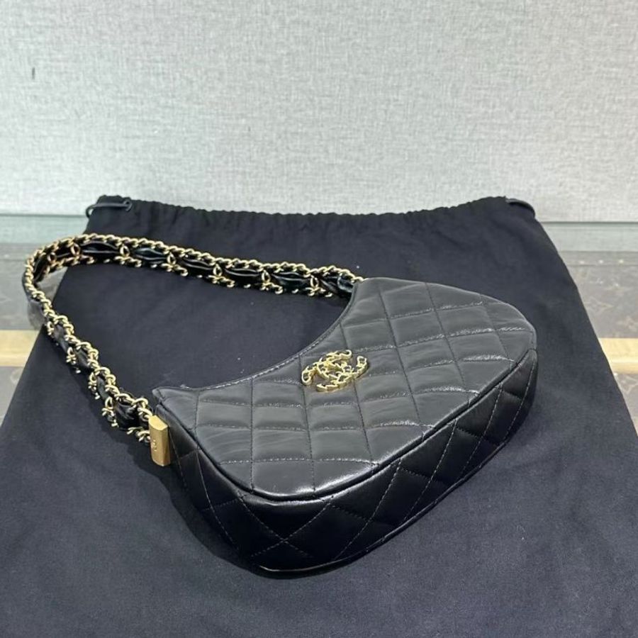 ✨CHANEL 23K黑金19bag hobo包 20*13*5 99新配件塵袋-4