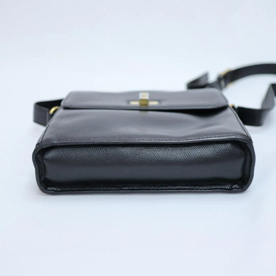 Celine 中古品旋轉扣翻蓋斜孭袋 Vintage手袋-7