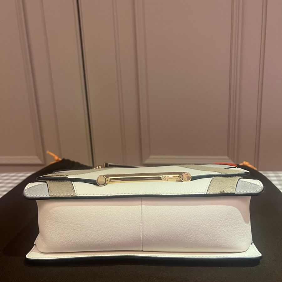 Tod’s double T 異材質拼接肩背斜背包-8