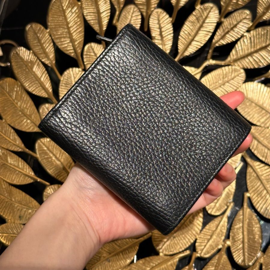 99新閒置🌟 gucci #黑金 #荔枝皮 #短夾 #錢包-10