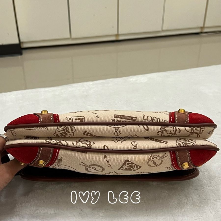 Loewe 160 週年紀念款 圖案徽章米色 腋下包 肩背包 手提包 正品 二手精品-2