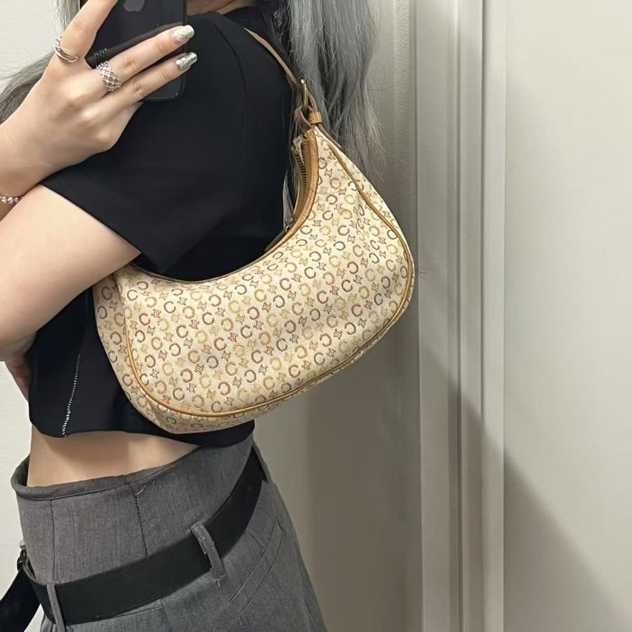 「JL精品代購」Celine帆布拼皮淺棕色月牙腋下手提包-1