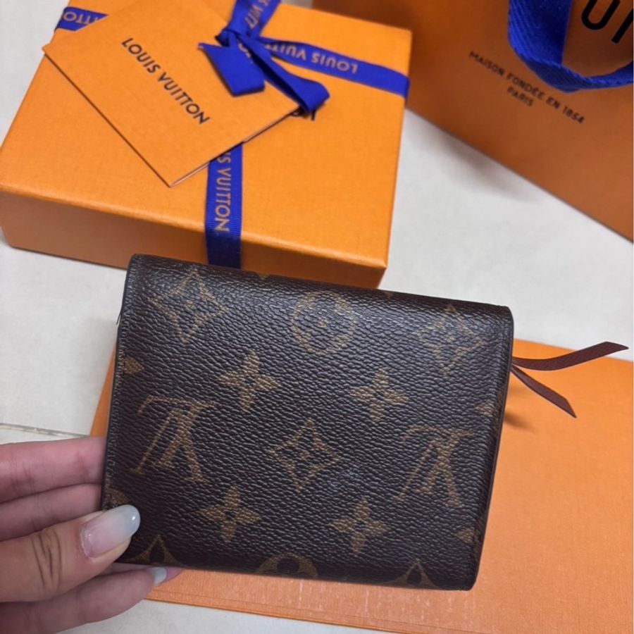 LV Monogram 三折短夾錢包 近9.5-4