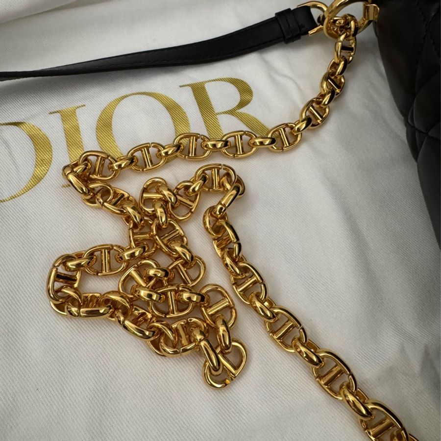 Soft Dior Cato 黑色藤格紋羊皮包-30