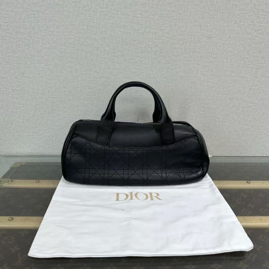 ✨DIOR 中古琺瑯質雙D牛皮保齡球包32*15*14 98新配件塵袋-5