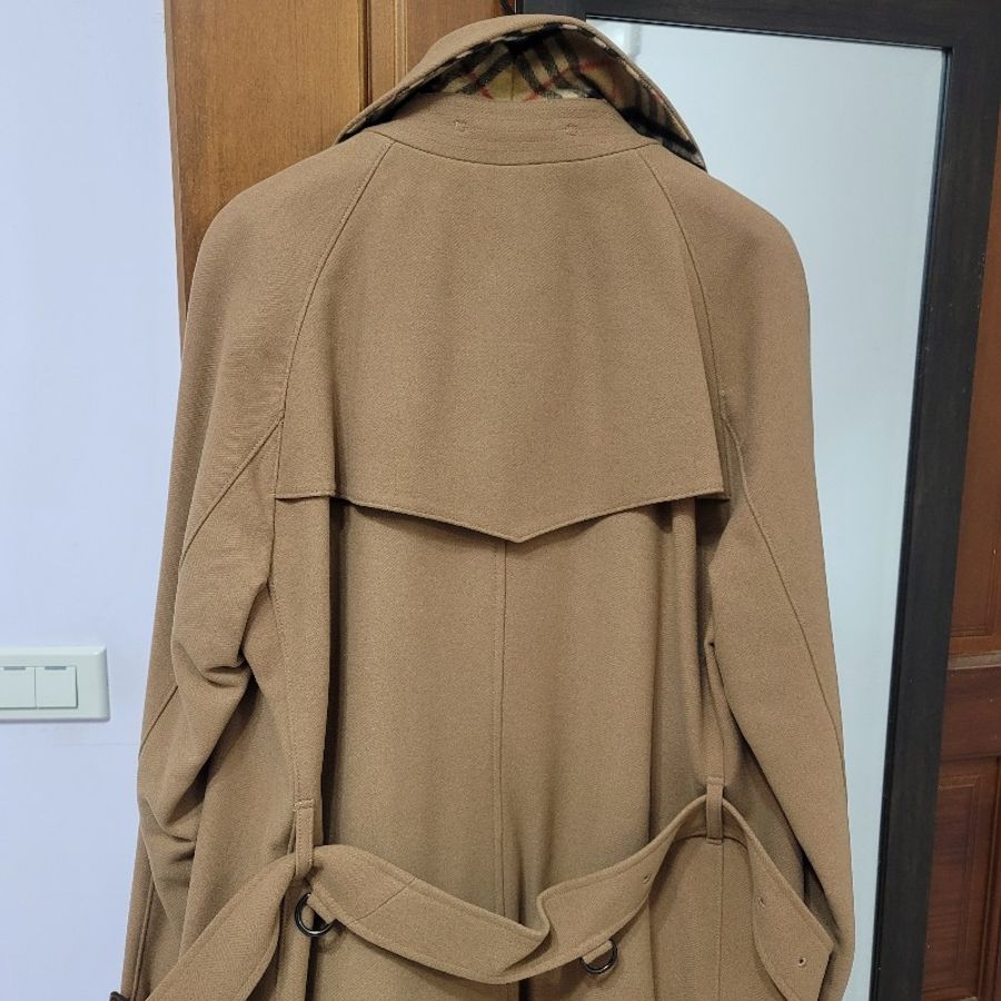 Burberry 全新落肩駝色羊毛大衣-1