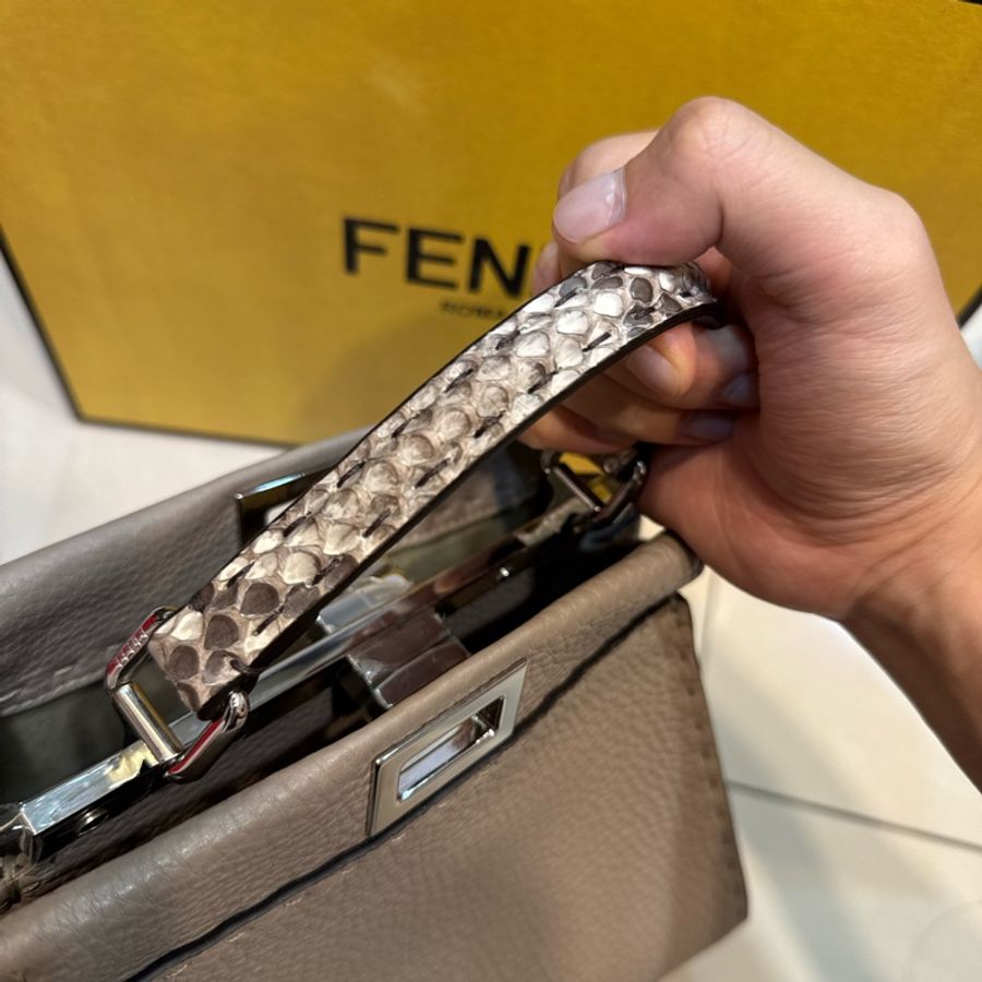 Fendi Peekaboo 特小款 蛇皮手把 大象灰 牛皮-16