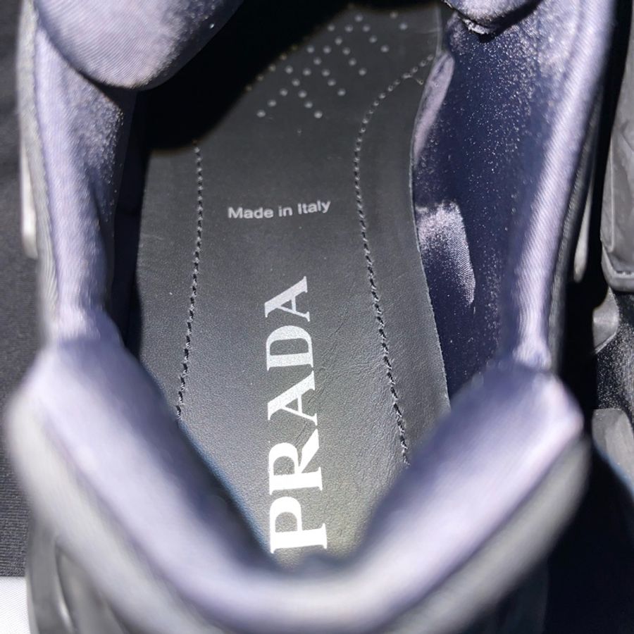 PRADA 黑色橡膠運動鞋  球鞋346#39-13