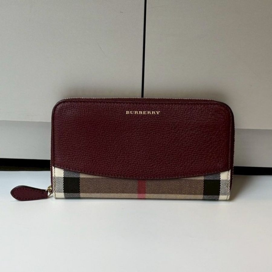 Burberry 酒紅皮+駝格布拉鍊長夾-0