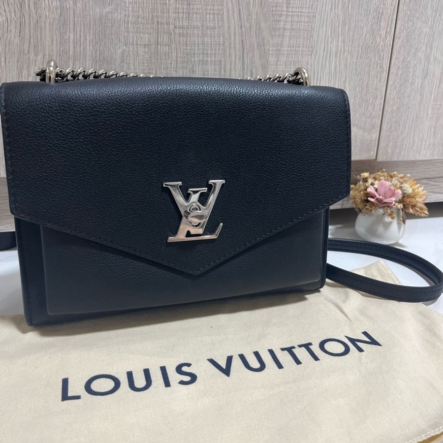 LV Mylockme Chain Bag 質感小牛皮肩斜背翻蓋銀鍊包-2