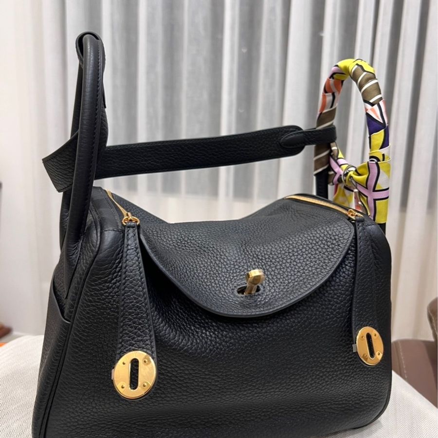 Hermès 愛馬仕 lindy26 黑金 TC皮 Y刻(不含絲巾)-5
