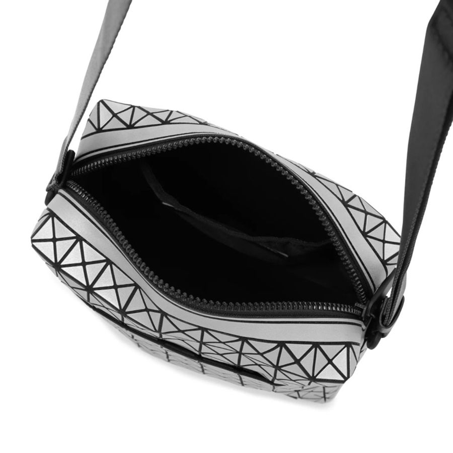 BAO BAO ISSEY MIYAKE 三宅一生 VOYAGER REFLECTOR SILVER(銀)本季新品-2
