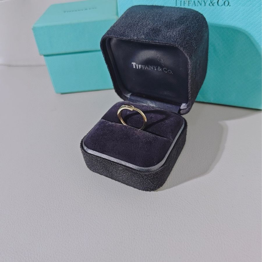 Tiffany蒂芙尼 Lock系列 18k黄金双U形锁戒指-3