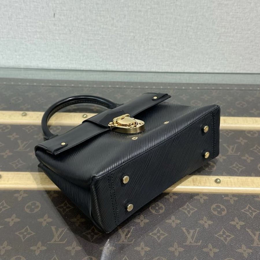 LV 黑金水波紋郵差手提斜背包 21*16*8 98新配件塵袋-3