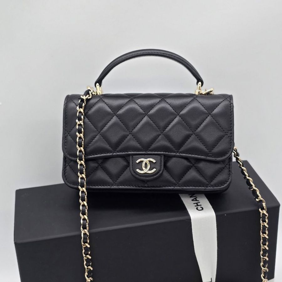 【全新七夕禮♥️小編實拍】CHANEL 香奈兒 24P 黑金MINI HANDLE 口蓋包-3
