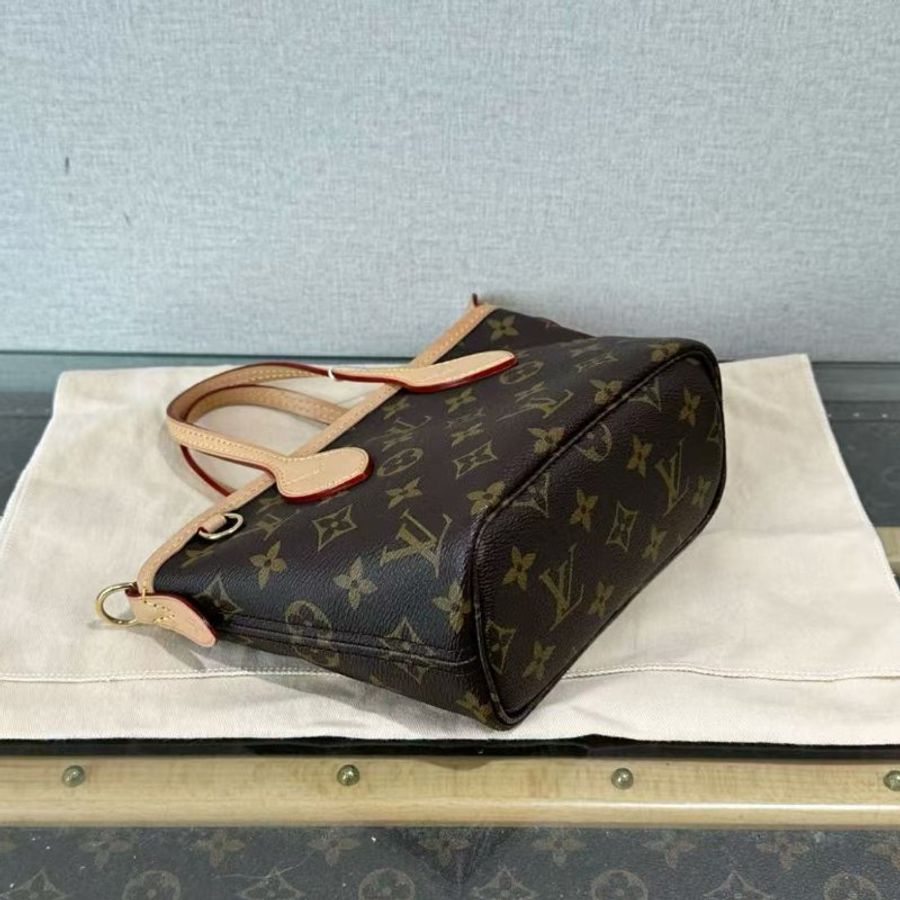 ✨LV 芯片款老花neverfull BB 17*15*9 99新 配件塵袋-2
