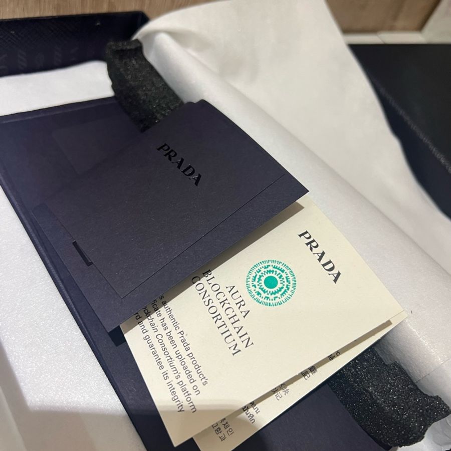 Prada 長夾/奶茶色-13