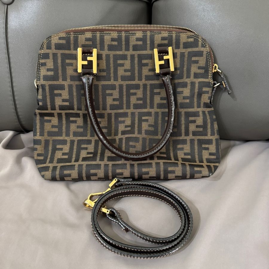 Fendi 老花貝殼手提肩背兩用包(咖)/兩用包/肩背包/手提包/貝殼包-8