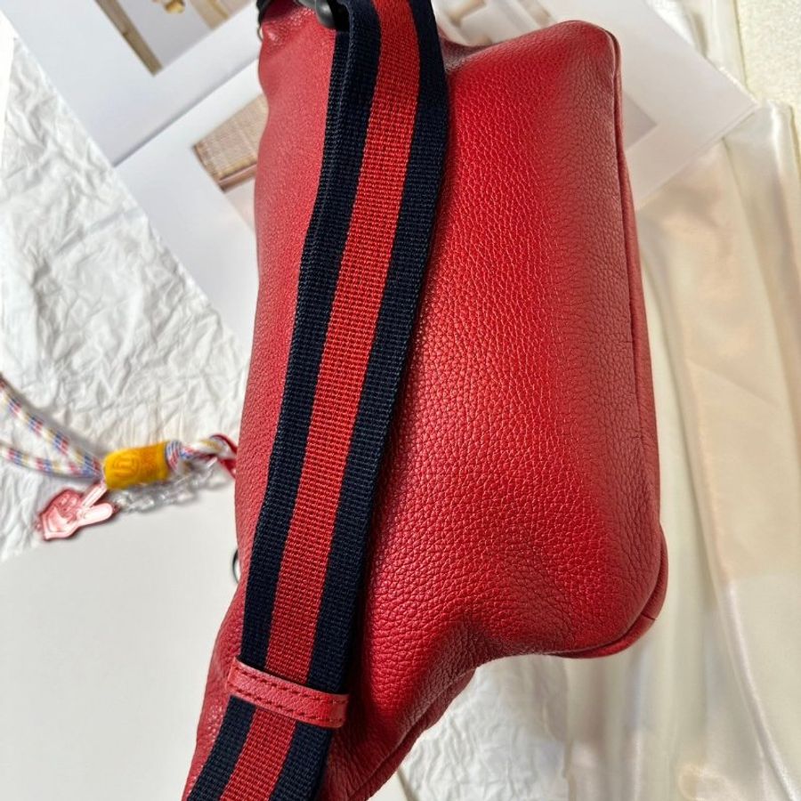 🖇️ 日本二手精品👉現貨 Gucci 腰包-4