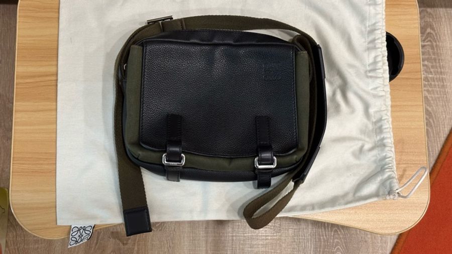 Loewe military xs 熱門包款 划算價出售!-0
