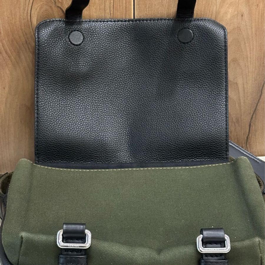 Loewe military xs 熱門包款 划算價出售!-7